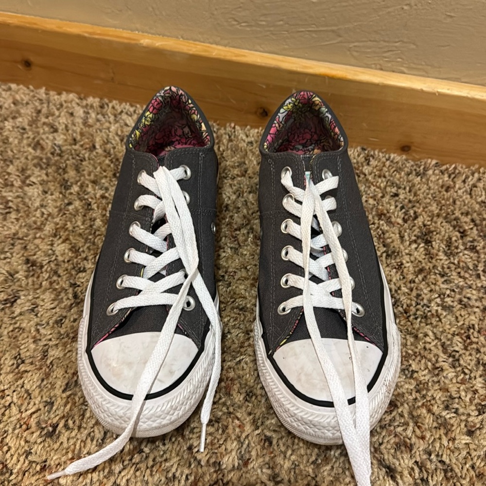 Gray Converse